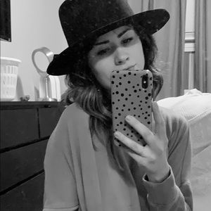 Meet your Posher, Summer